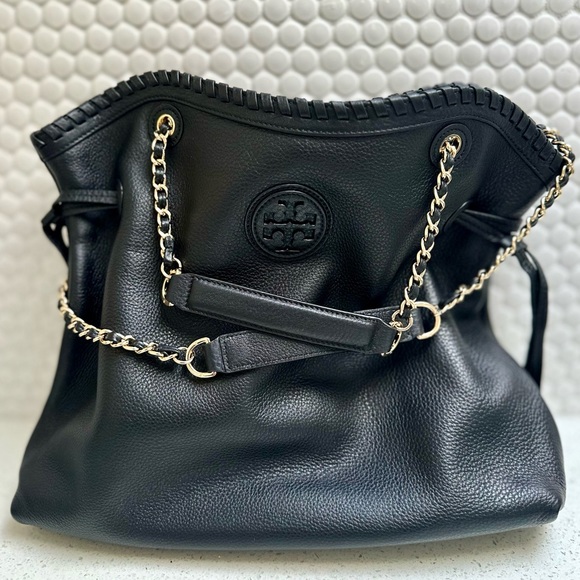 Tory Burch Handbags - Tory Burch Thea Slouchy black leather handbag Large 14X16"